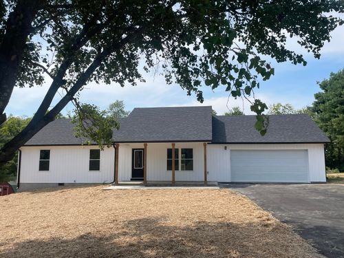 131 Sunrise Dr, Lancaster, KY, 40444-9781 | Card Image