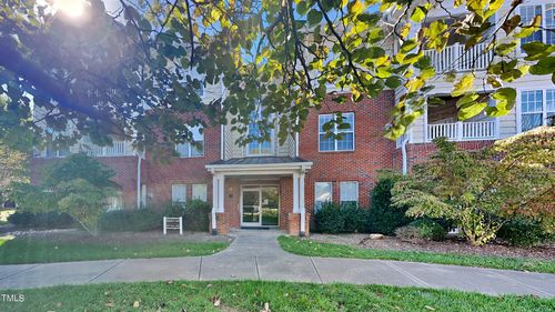 1414 Arborgate Cir, Chapel Hill, NC, 27514-6508 | Card Image