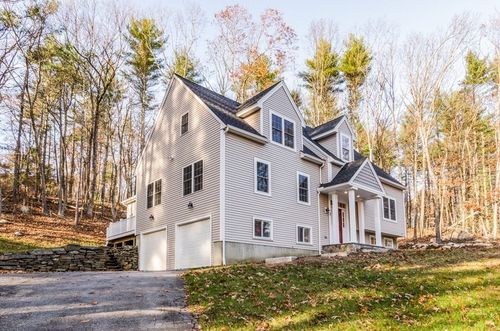 718-718 Main St, Acton, MA, 01720-4815 | Card Image