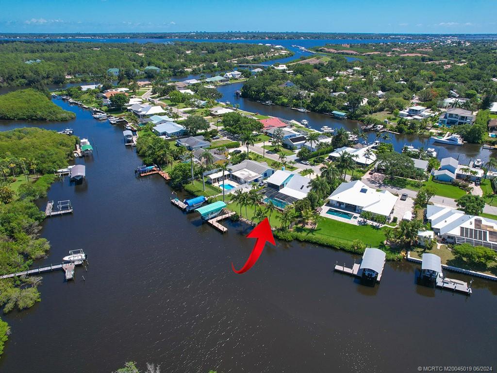 Pine Tree Ln, Palm City, FL 34990