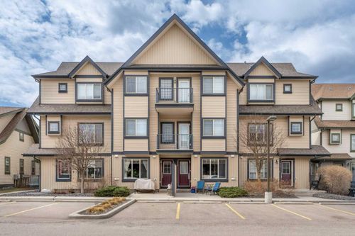 410-121 Copperpond Common Se, Calgary, AB, T2Z5B6 | Card Image
