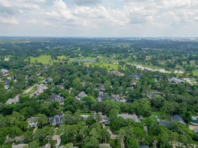 9411 Fenchurch Dr, House other with 4 bedrooms, 5 bathrooms and 3 parking in Spring TX | Image 49