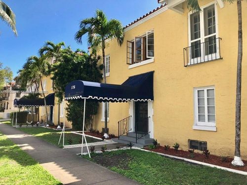 apt-2-126 Mendoza Ave, Coral Gables, FL, 33134-4027 | Card Image