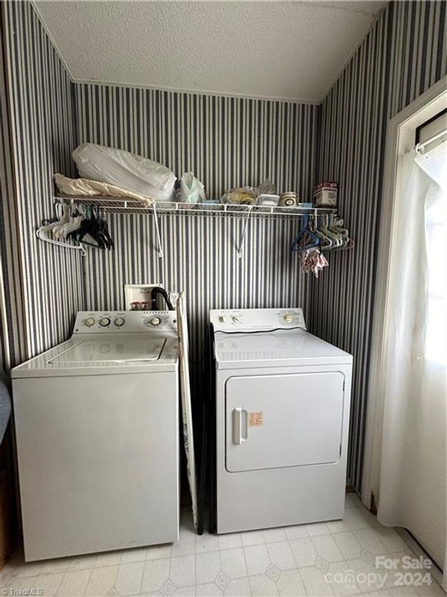 100 Springs Ct, House other with 3 bedrooms, 2 bathrooms and null parking in Stony Point NC | Image 13