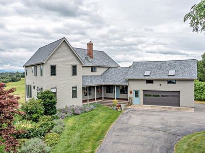 14 Luke Lane, House other with 5 bedrooms, 2 bathrooms and null parking in Shelburne VT | Image 2