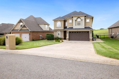 4518 Clubhouse Dr, Jonesboro, AR, 72405-8153 | Card Image