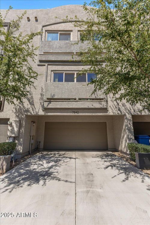 7842 N 20th Gln, Phoenix, AZ, 85021-6016 | Card Image