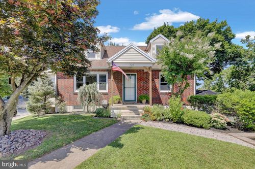 722 Jefferson St, BIRDSBORO, PA, 19508-2112 | Card Image