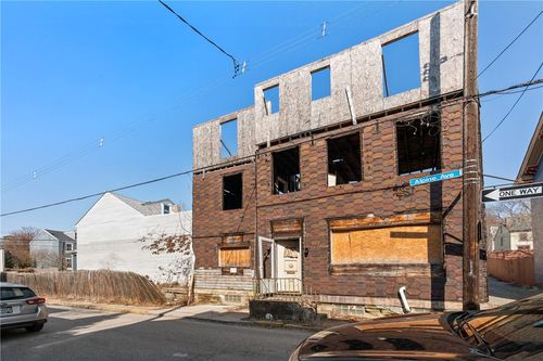 110 Alpine Ave, Pittsburgh, PA, 15212-4003 | Card Image