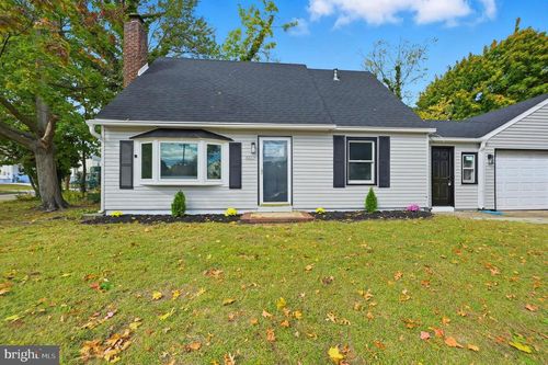 5507 Wayne Ave, PENNSAUKEN, NJ, 08110-1848 | Card Image