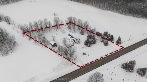 4396 Penetanguishene Rd, Hillsdale, ON, L0L1V0 | Card Image