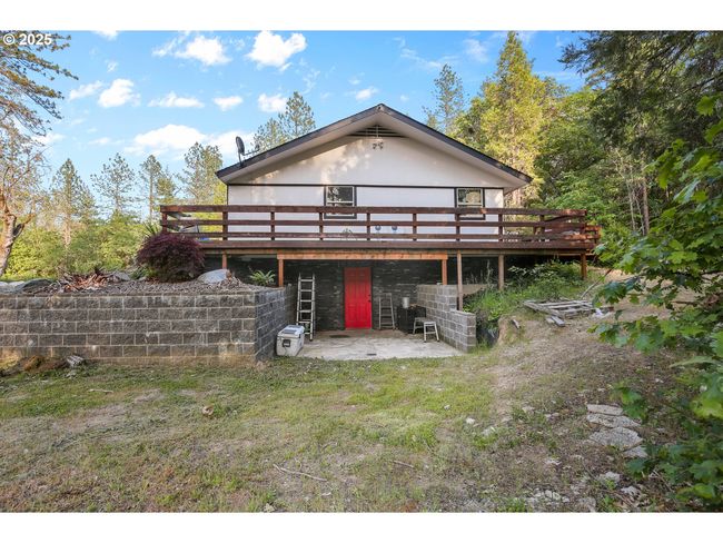 4247 Redwood Hwy, House other with 5 bedrooms, 3 bathrooms and null parking in Grants Pass OR | Image 30