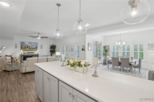Kitchenette in Basement | Image 34