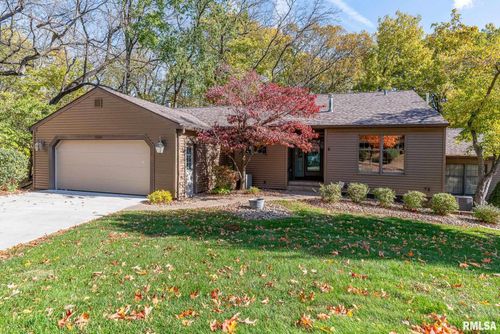 19-2809 32nd Ave Dr Avenue, Moline, IL, 61265 | Card Image