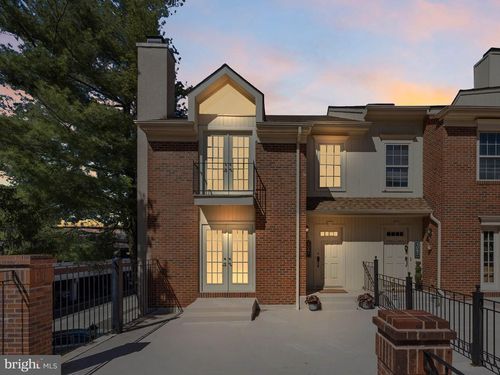 5081 Main St, VOORHEES, NJ, 08043-4627 | Card Image