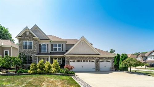 3000 Steve Guard Ct, Willoughby, OH, 44094-7700 | Card Image