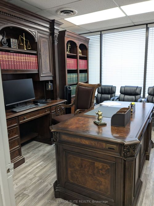 202-1150 Eglinton Avenue E, Mississauga, ON, L4W2M6 | Card Image