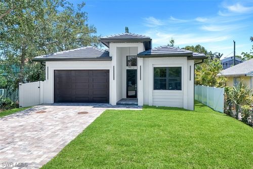1312 Trail Terrace Dr, NAPLES, FL, 34103-2317 | Card Image