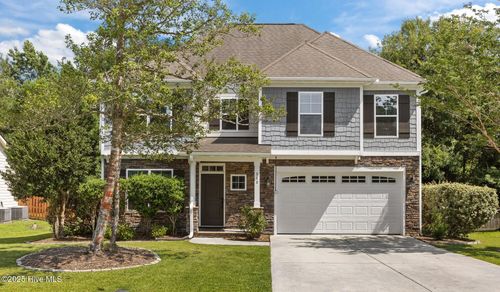 313 W Goldeneye Ln, Sneads Ferry, NC, 28460-8096 | Card Image