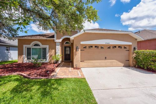 27652 Sky Lake Cir, WESLEY CHAPEL, FL, 33544-7645 | Card Image