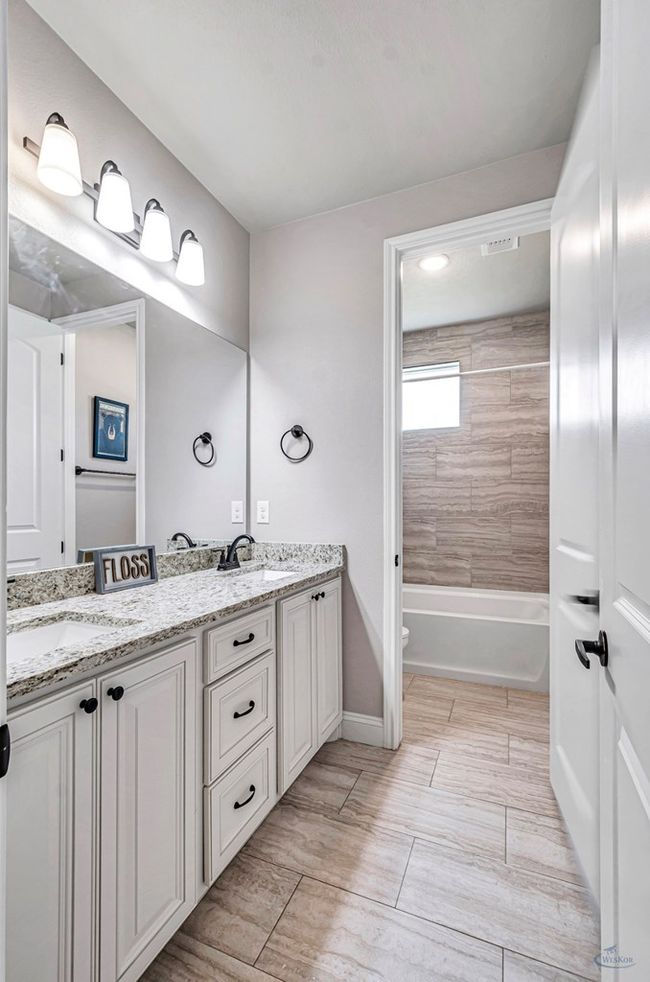 313 Peregrine Hill Cir, House other with 4 bedrooms, 4 bathrooms and 2 parking in Midland TX | Image 19