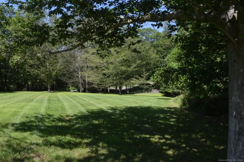 80 Lounsbury Ln, Ridgefield, CT, 06877-4700 | Card Image