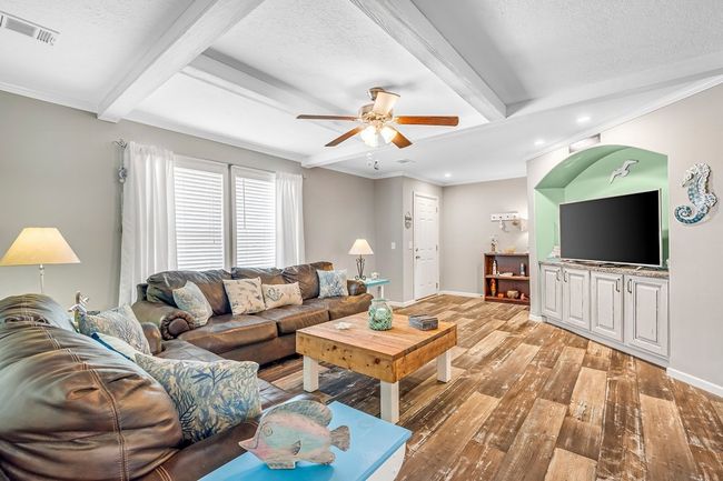 9224 Olive Ave, House other with 3 bedrooms, 2 bathrooms and 5 parking in Port St. Joe FL | Image 10