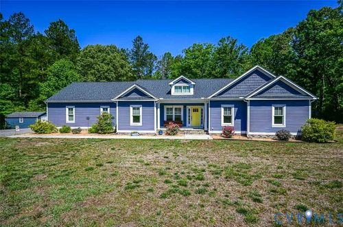 8470 Elysium Dr, Lanexa, VA, 23089-5177 | Card Image