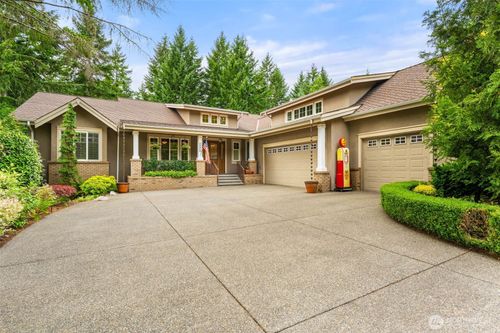 13802 47th Avenue Ct Nw, Gig Harbor, WA, 98332-9143 | Card Image