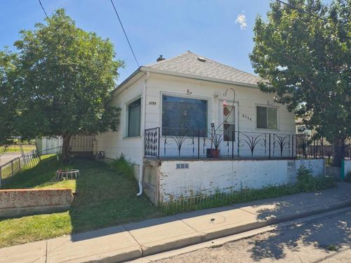 6754 17 Ave, Coleman, AB, T0K0M0 | Card Image