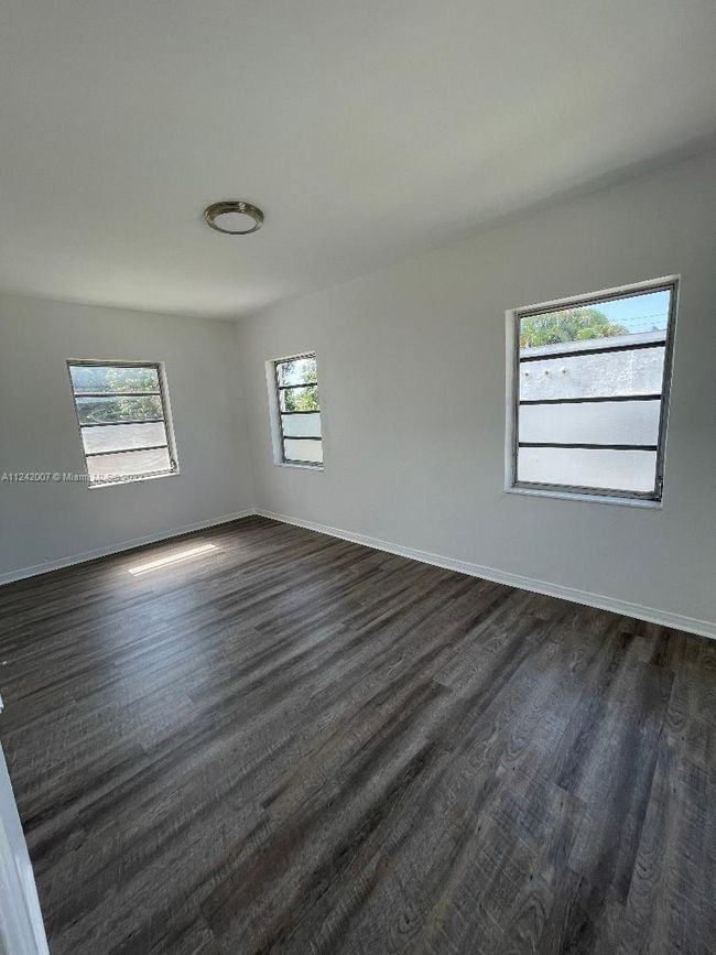 1738 - 1736 Sw 9th St, Home with 3 bedrooms, 1 bathrooms and null parking in MIAMI FL | Image 25
