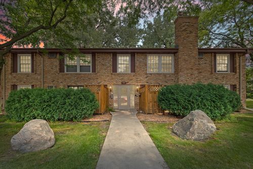 2-4600 Cedar Lake Rd S, Saint Louis Park, MN, 55416-3761 | Card Image