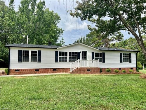 2773 Quakenbush Rd, Snow Camp, NC, 27349-9882 | Card Image