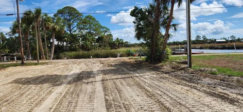 58 Se 199th St, Suwannee, FL, 32692 | Card Image