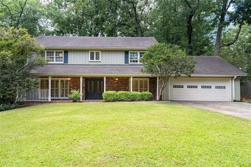 7140 Duncourtney Dr, Sandy Springs, GA, 30328-1257 | Card Image