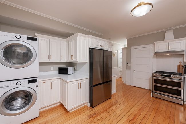 1 - 51 Elm St, House attached with 4 bedrooms, 2 bathrooms and 2 parking in Andover MA | Image 10