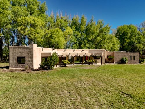 122 Camino De La Merced, Taos, NM, 87571-5259 | Card Image