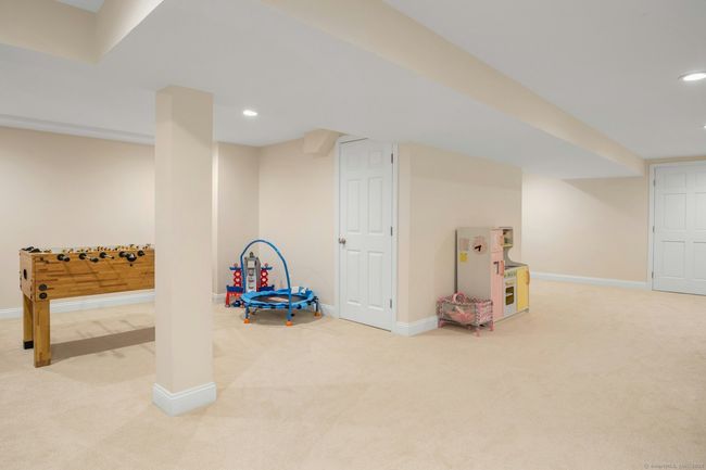 139 Highland Ave, House other with 4 bedrooms, 3 bathrooms and null parking in Norwalk CT | Image 26