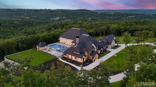 300 Ridgecrest Dr, Saddlebrooke, MO, 65630-3006 | Card Image