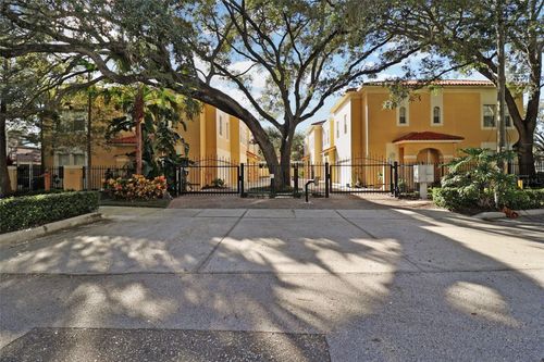 2-505 S Tampania Ave, TAMPA, FL, 33609-4179 | Card Image