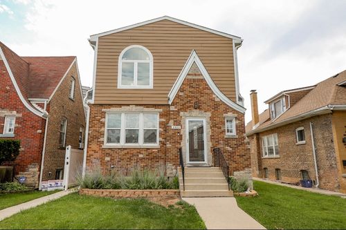 2922 N New England Ave, Chicago, IL, 60634-4828 | Card Image