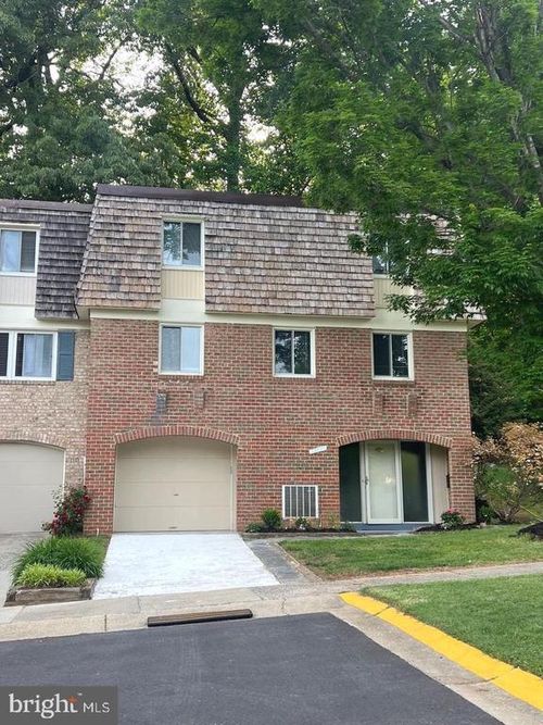 19052 Capehart Dr, MONTGOMERY VILLAGE, MD, 20886-3935 | Card Image