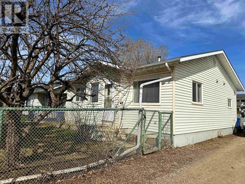 10316 96 Ave, Fort St John, BC, V1J1L4 | Card Image
