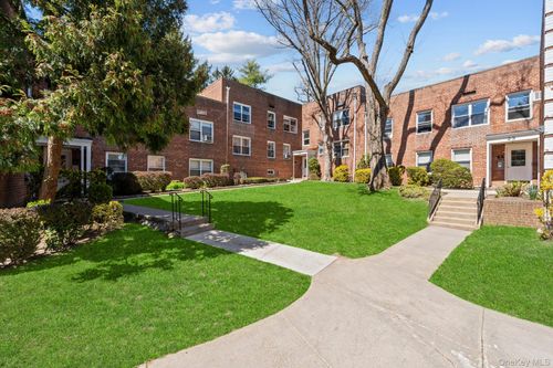 2a-23 Edwards St, Roslyn Heights, NY, 11577-1123 | Card Image