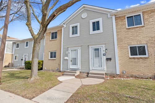 26-38 Elma St, St Catharines, ON, L2N6Z3 | Card Image