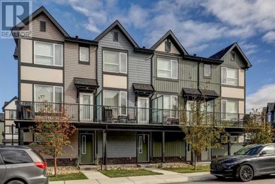 22 Evanscrest Pk Nw, Townhouse with 2 bedrooms, 3 bathrooms and 2 parking in Calgary AB | Image 1