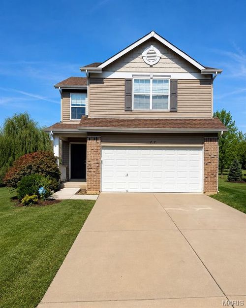 77 Parkgate Ct, Lake St Louis, MO, 63367-4387 | Card Image