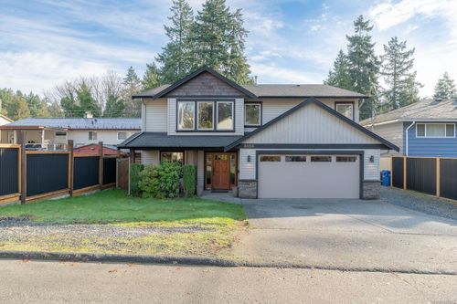 3050 Charles St, Nanaimo, BC, V9T2Y1 | Card Image