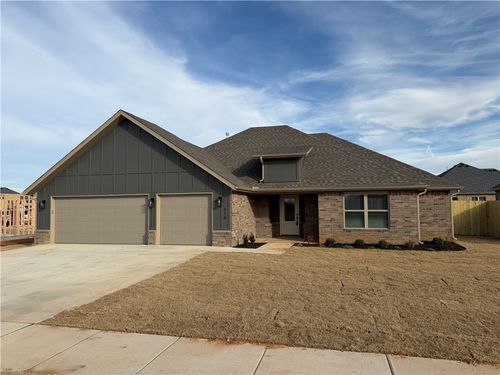 116 N Panther Ave, Farmington, AR, 72730-4038 | Card Image