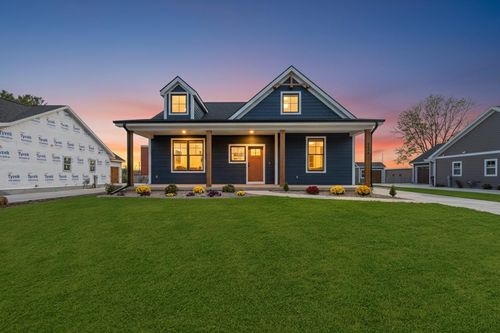 752 Kennedy St, Sauk City, WI, 53583-1300 | Card Image